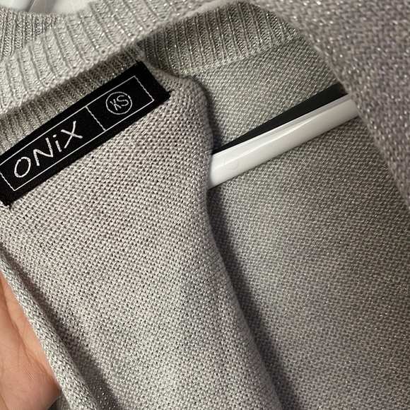 ONIX grey open back sweater - Picture 4 of 4